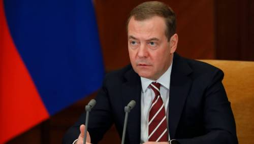 Medvedev: Cijela će Ukrajina gorjeti
