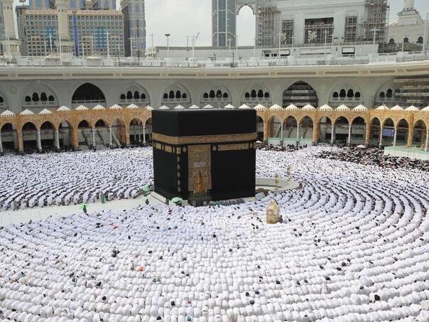 Meka: Više od 1,7 miliona muslimana obavlja hadž ove godine