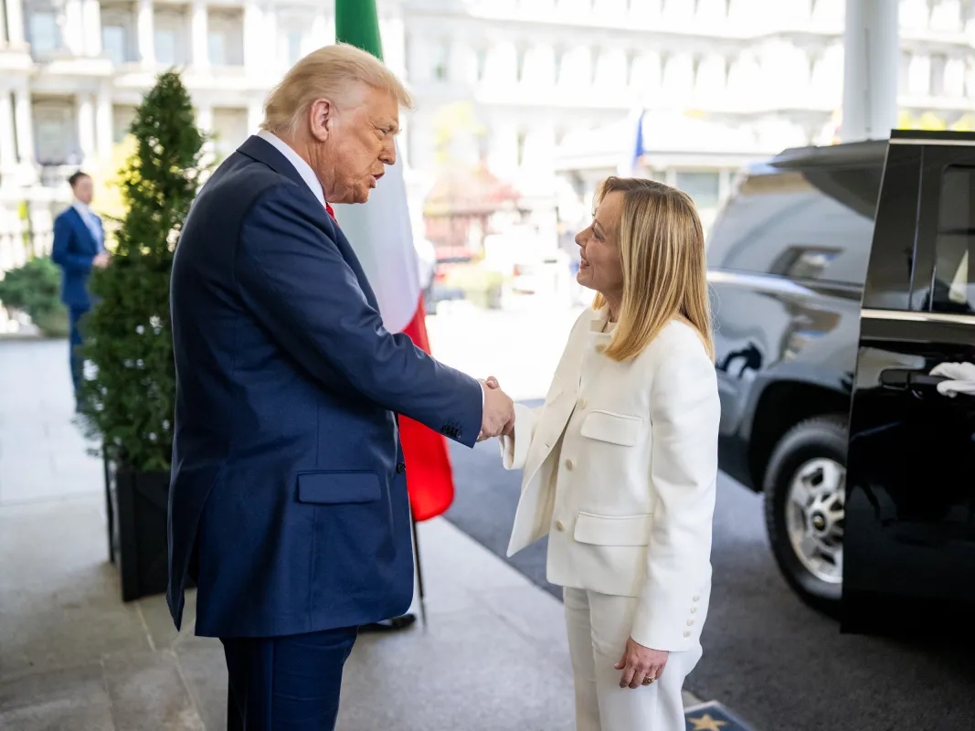 Meloni kritikovala Trumpa nakon napada na papu Lava: To je neprihvatljivo