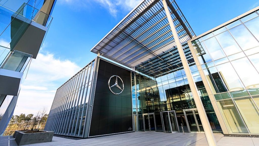 Mercedes razmatra da krene sa proizvodnjom oružja