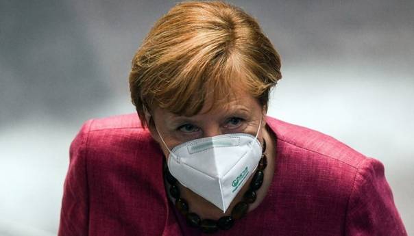Merkel: Ova pandemija u prvi plan stavlja pitanje slobode
