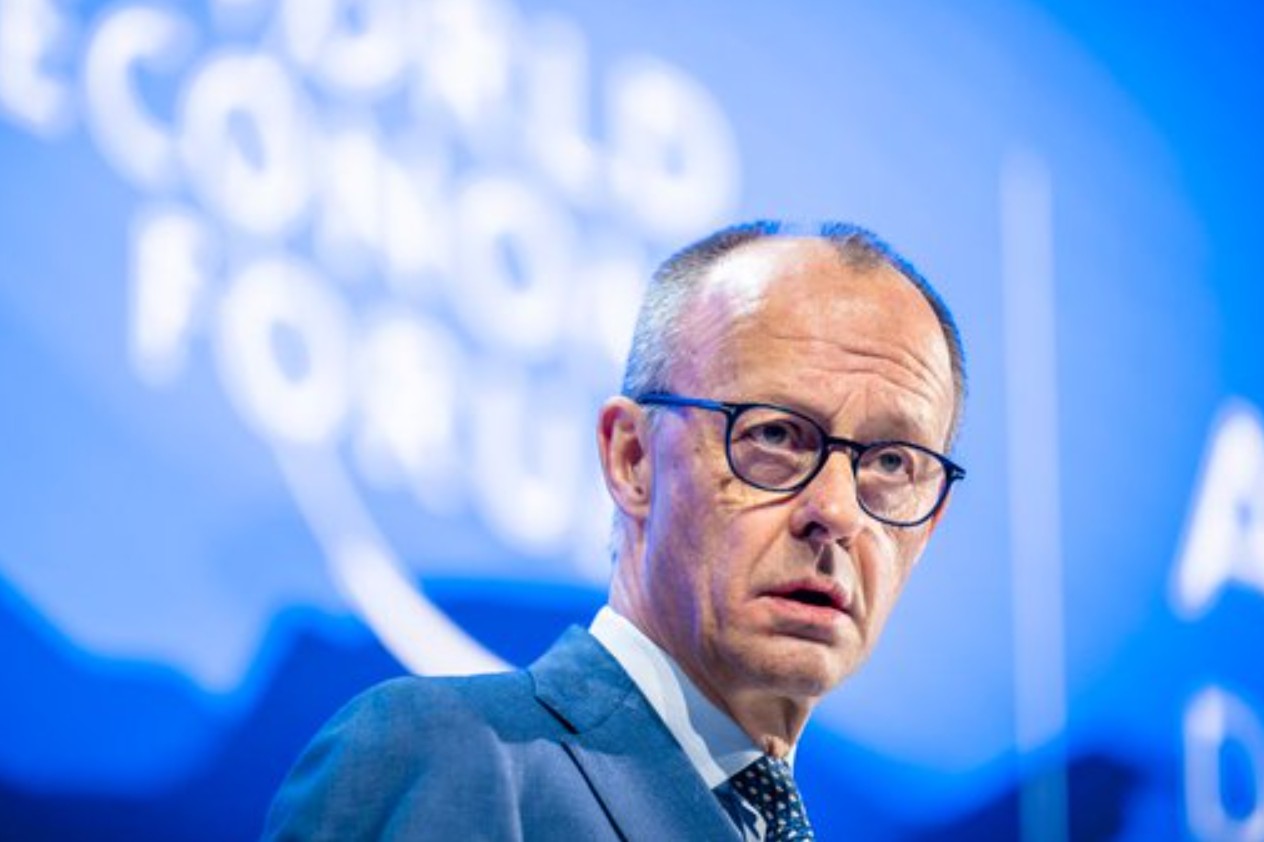 Merz upozorio da se stari svjetski poredak raspada