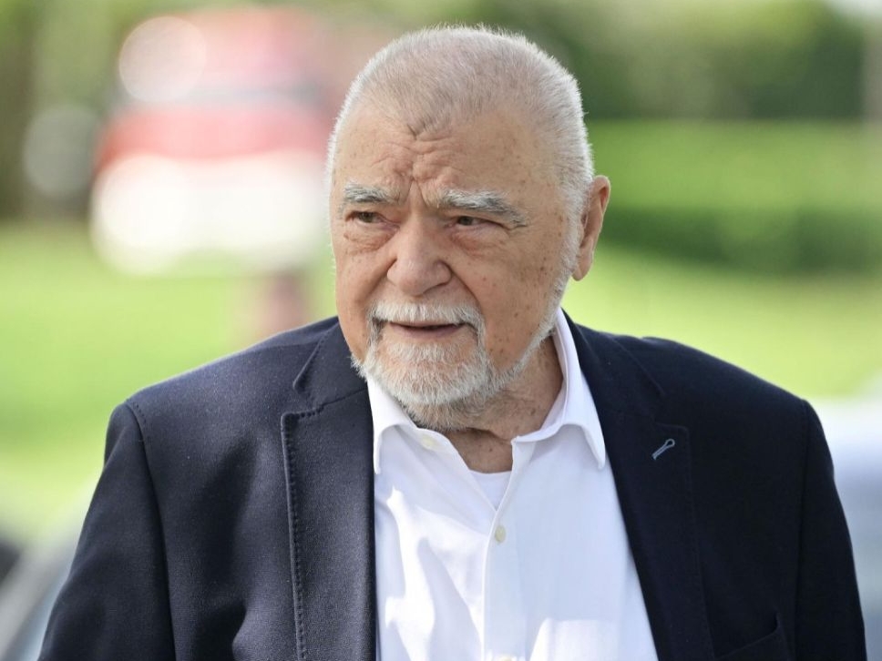 Mesić kritikovao državni vrh Hrvatske zbog tolerisanja NDH: Ovo je sramotno