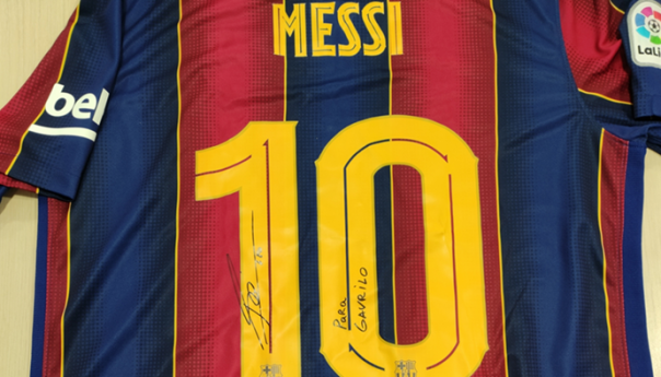 Messi se preko Pjanića priključio Ronaldu u akciji za pomoć bebi iz Srbije