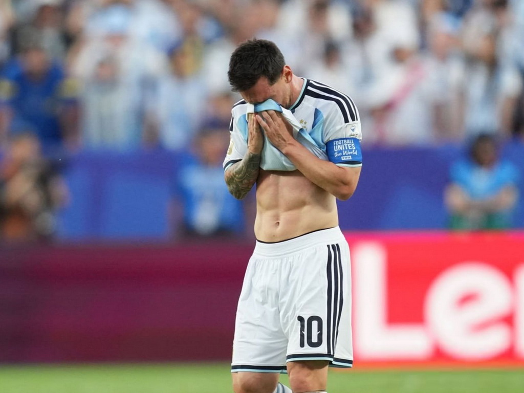 Messi zaplakao nakon gola: Prolazio sam kroz teške dane ...
