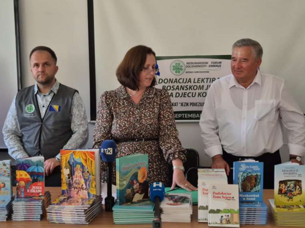 MFS-EMMAUS donirao lektire na bosanskom jeziku za djecu Kosova i Sjeverne Makedonije