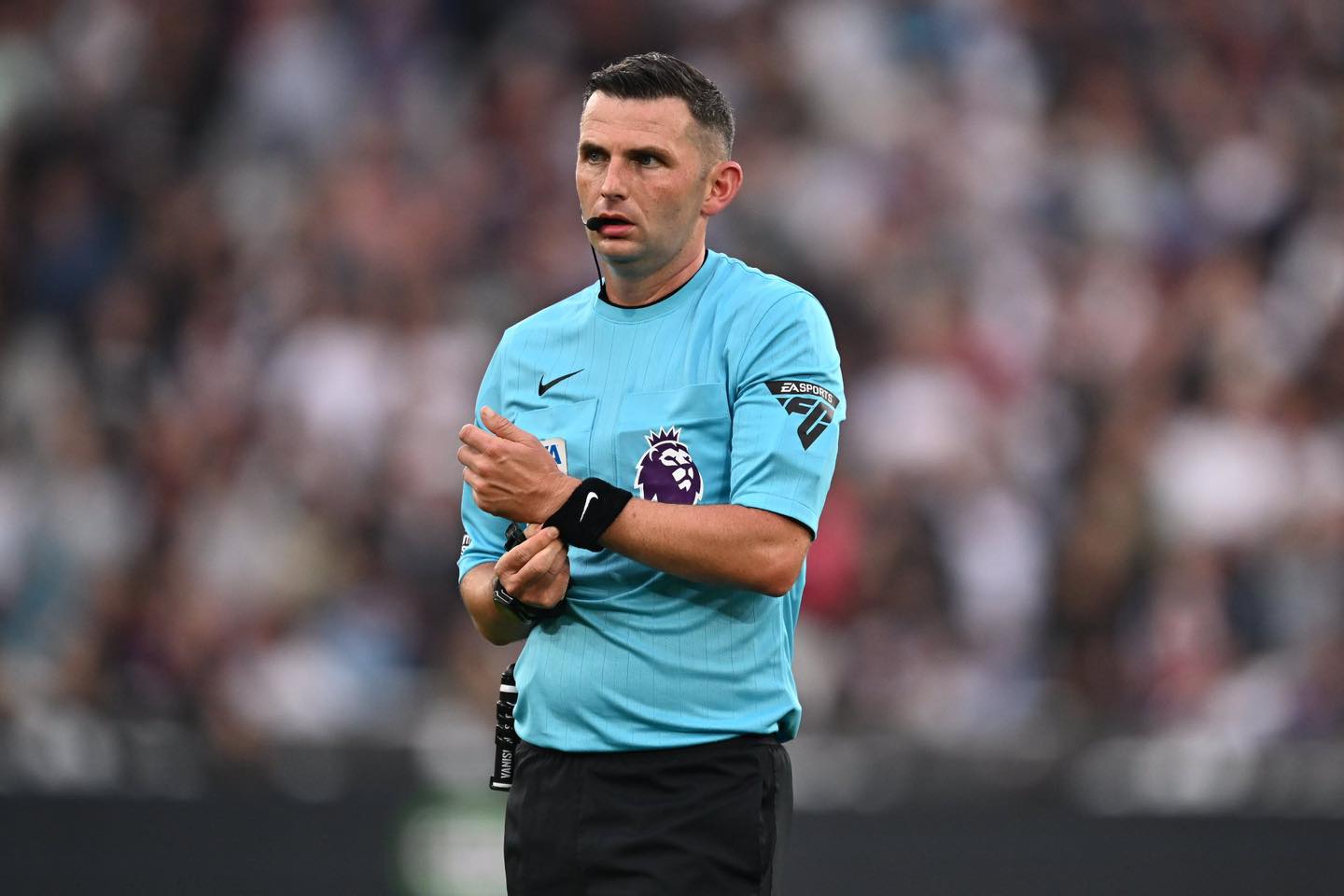 Michael Oliver ponovo dijeli pravdu Zmajevima na Bilinom polju