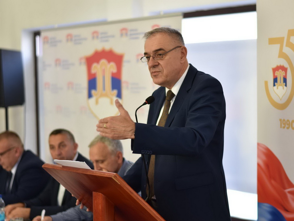 Miličeviću i odbornicima ostaju mjere zabrane: Ne smiju prilaziti jedni drugima na udaljenosti od 100 metara