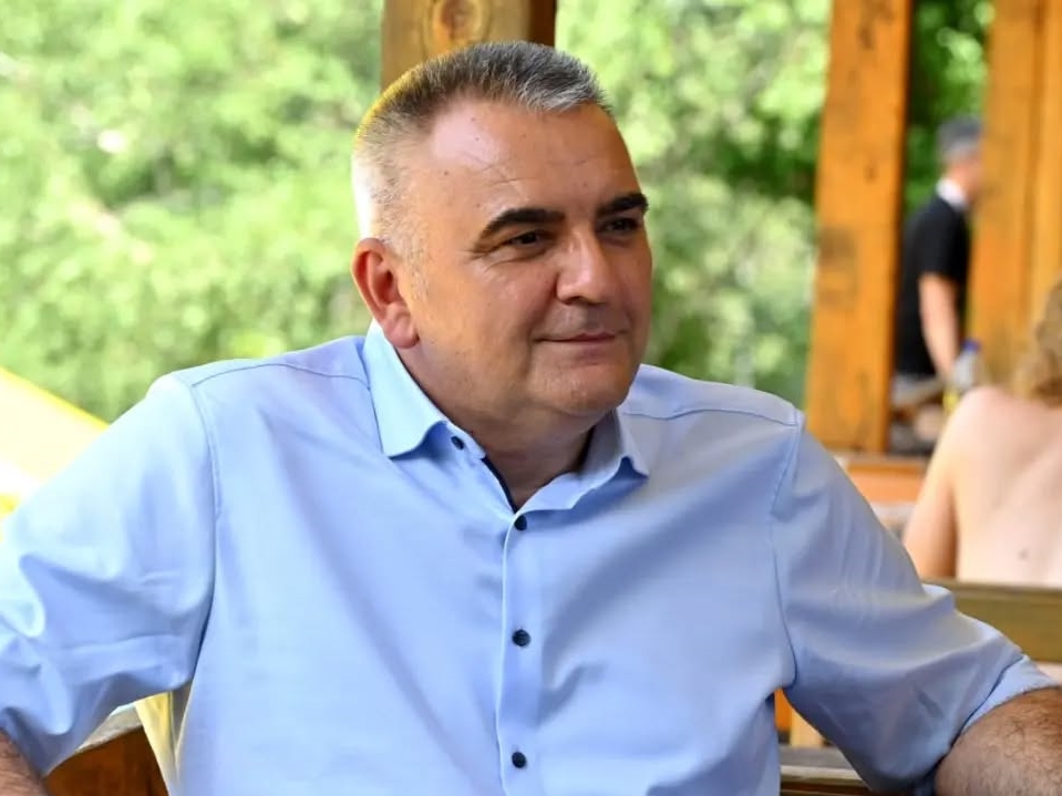 Minić pokušao biti "šmeker", pa završio kao predmet ismijavanja