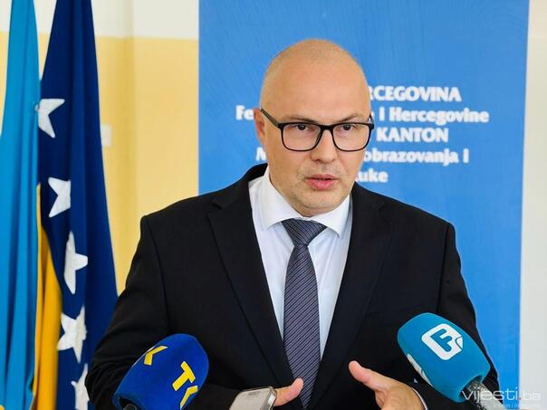 Ministar Omerović traži hitnu istragu o dojavama bombi u školama u TK