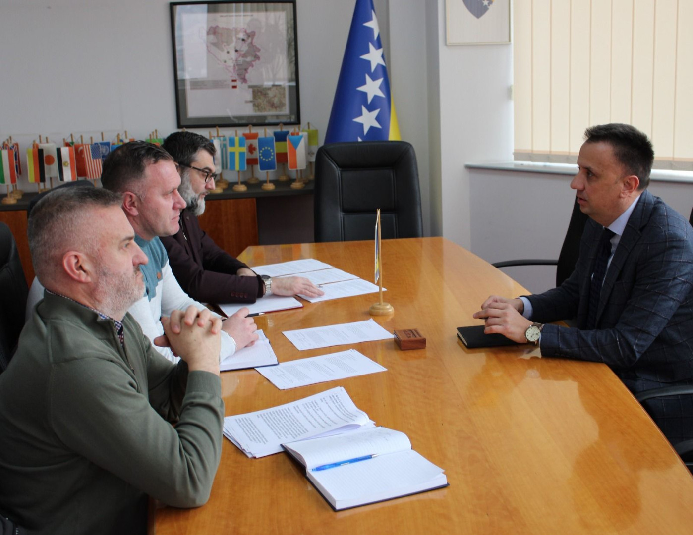 Ministar Lakić sa Sindikatom Nove Željezare Zenica: Radnici su prioritet