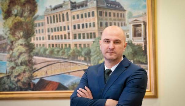 MIRSAD MUJIĆ - ZAVIDAN POSLOVNI USPJEH