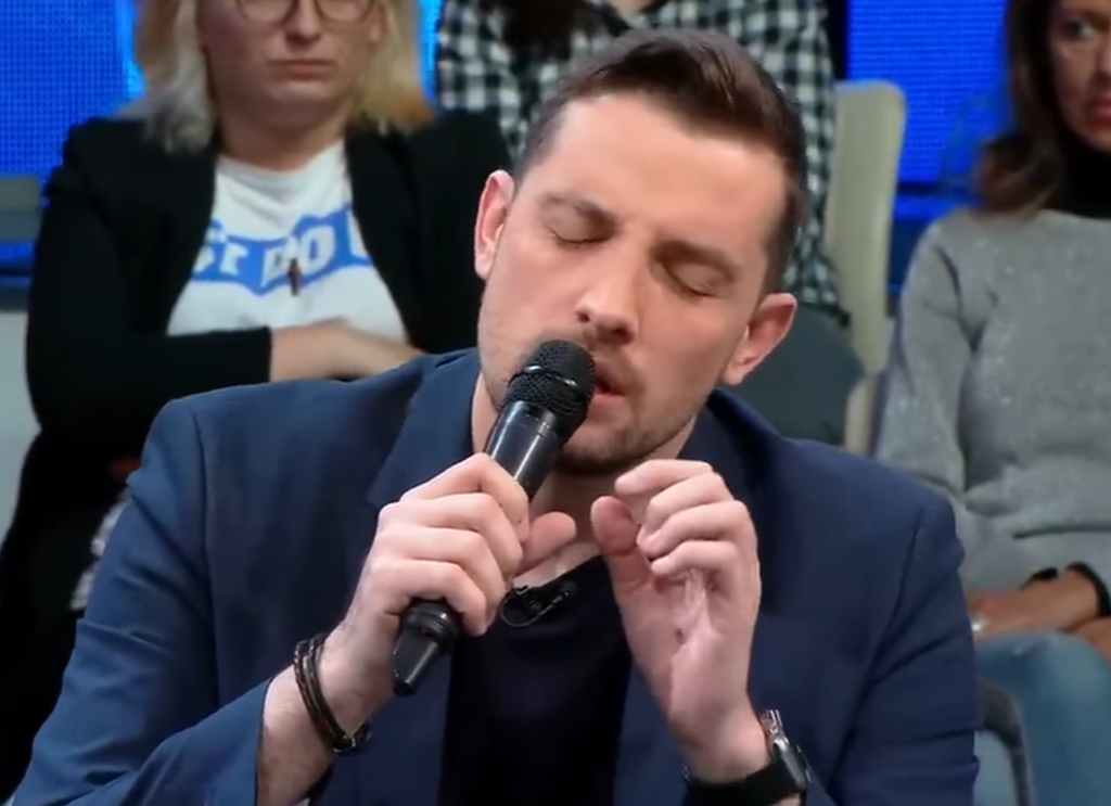 Mirza Selimović oduševio izvedbom čuvene bh. balade, zapjevao i Bojan Vasković