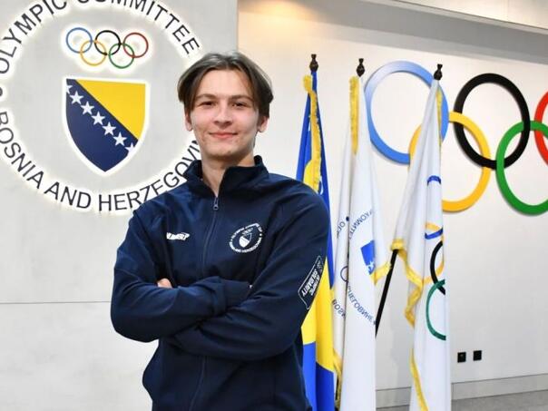 Mladi reprezentativci BiH Alek Tanković i Lejla Festić nastupili na ISU Junior Grand Prixu