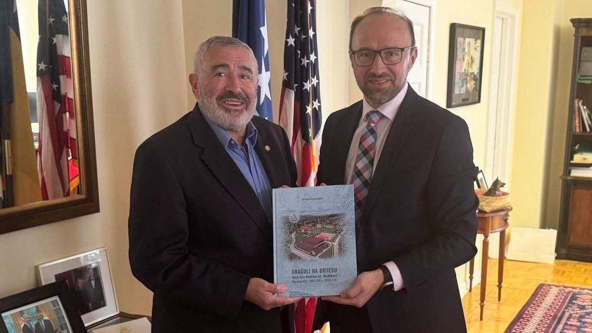 Monografija Medrese 'Osman-ef. Redžović' stigla do Washingtona prije zvanične promocije u BiH