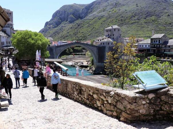 Mostar: Od sutra pojačani nadzori zbog neovlaštenog zauzimanja javnih površina