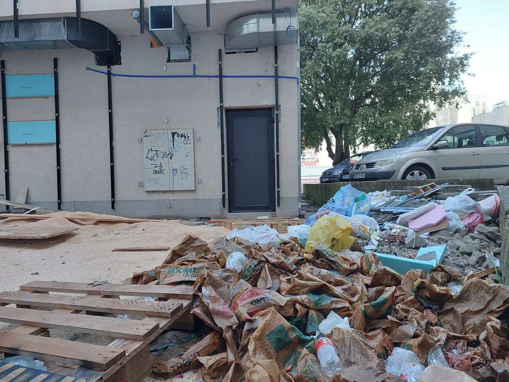 Mostar: Stanari zgrade Ledara potpisali peticiju protiv bespravne gradnje