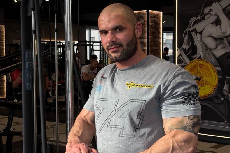Mostarski influenser tražio dres Lukića: "Zabit će ga Jovo večeras"