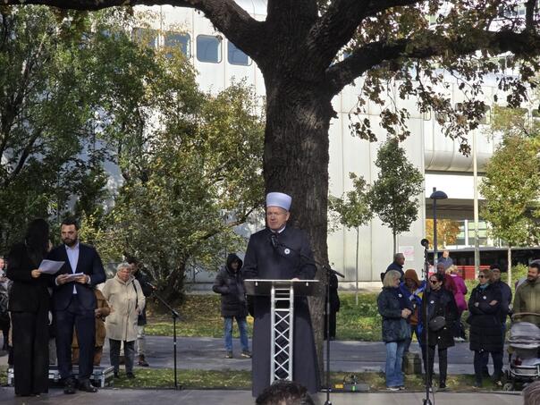 Muftija Porić: Neka spomenik "Cvijeta Srebrenice" bude simbol naše odlučnosti da se borimo za pravdu