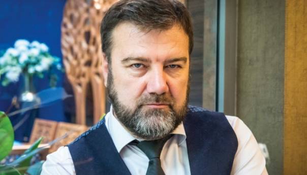 Mulaosmanović o prijemu Vučića i vakcina: Nije se trebalo desiti