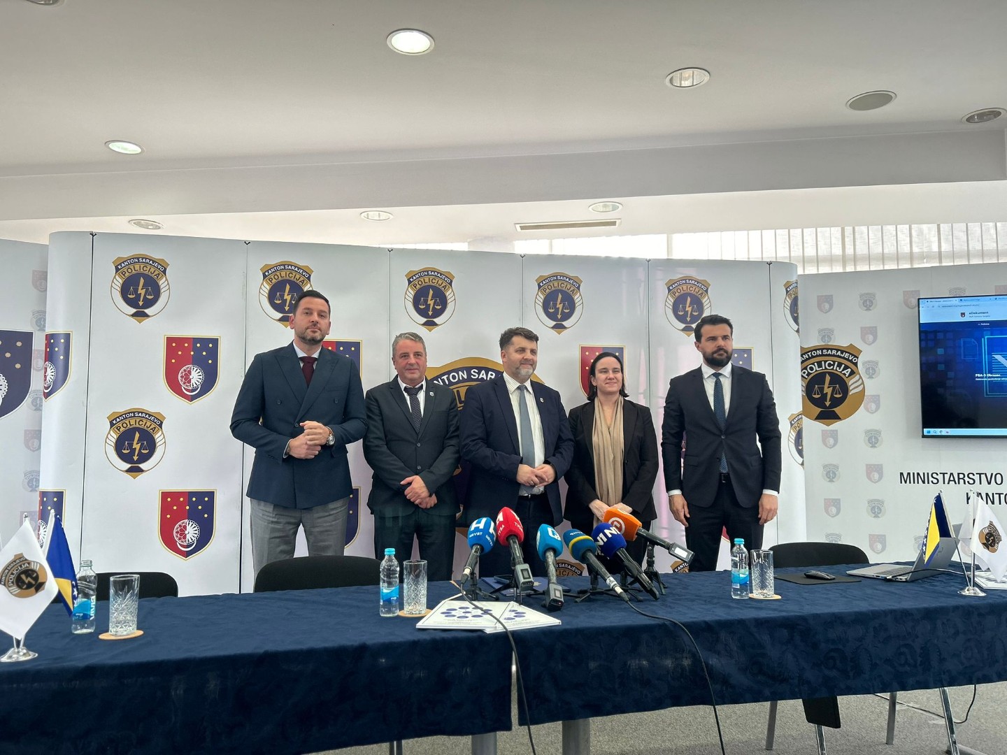 MUP KS prvi u BiH počeo elektronsko izdavanje CIPS potvrda