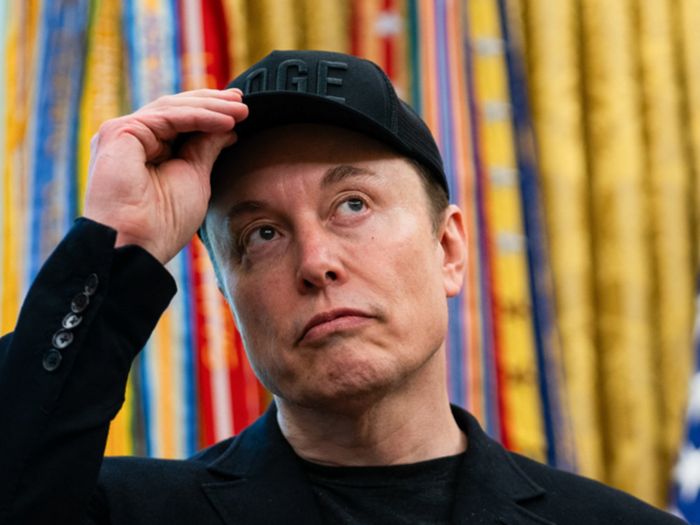 Musk ukljucio Starlink kako bi stanovnici Irana imali internet