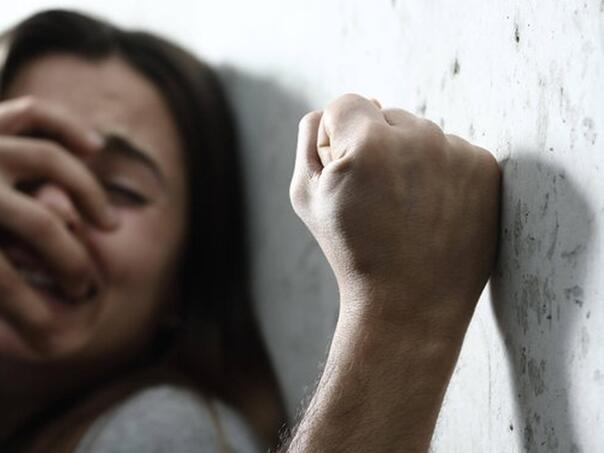 Muškarac iz BiH 12 godina silovao kćerku u Nizozemskoj, detalji optužnice su jezivi