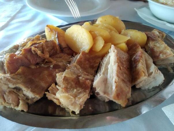 Muškarac iz SAD-a pojeo jagnjetinu i zarazio se davno zaboravljenom bolešću