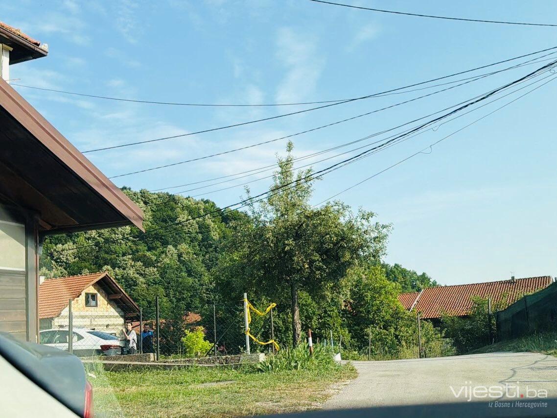 Muškarac iz Tuzle povrijedio komšinicu oštrim predmetom, policija ga uhapsila