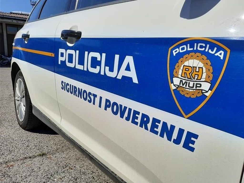 Muškarac u Hrvatskoj preminuo dok ga je privodila policija