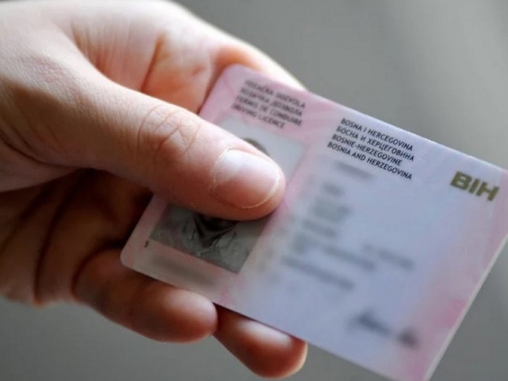Muškarac u Prijedoru prijavio da je izgubio vozačku, a ona mu oduzeta u Njemačkoj