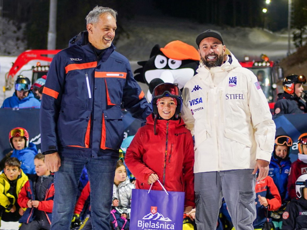 Na Bjelašnici dodijeljene besplatne sezonske karte najuspješnijim skijašima u BiH