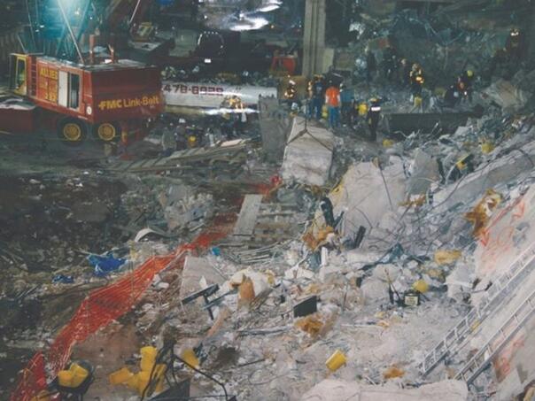 Na današnji dan 1993. izvršen je prvi teroristički napad na Blizance u New Yorku