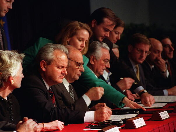 Na današnji dan parafiran Dejtonski sporazum