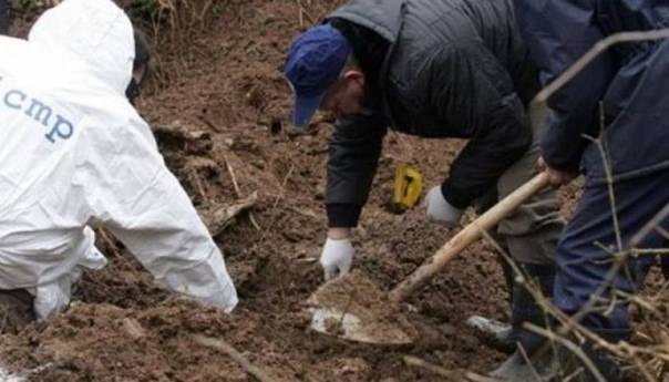 Na lokalitetu Potočari ekshumirani posmrtni ostaci jedne žrtve