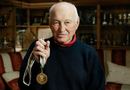 Na otvaranju ZOI-ja zastavu će nositi i 85-godišnji olimpijski prvak