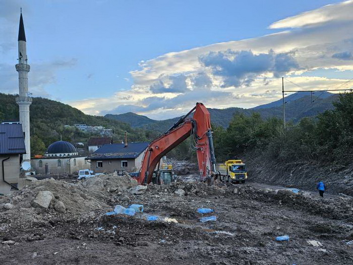 Na saniranju terena u Donjoj Jablanici angažovano 30 pripadnika Oružanih snaga BiH