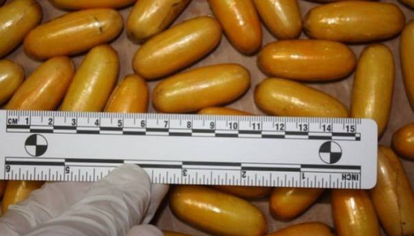 Na zagrebačkom aerodromu uhvatili Brazilku sa skoro kilogram kokaina u želucu