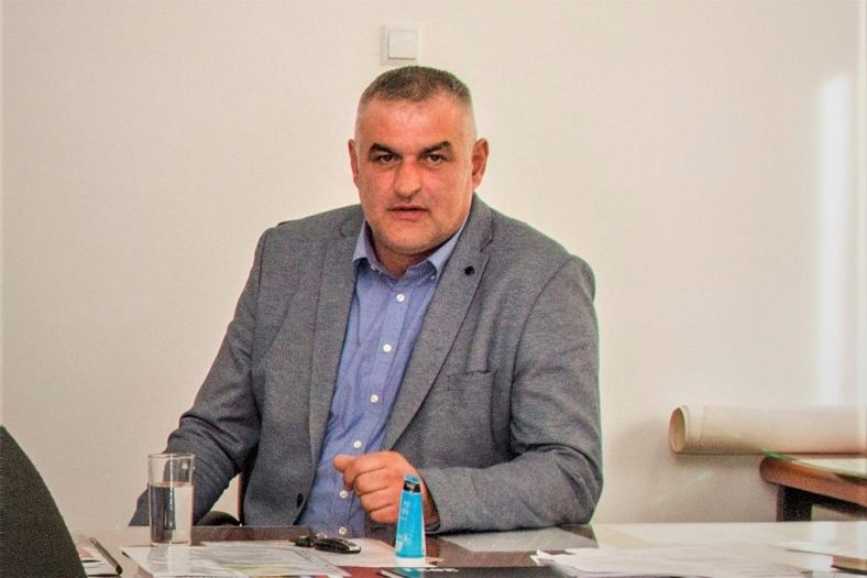 Načelnik Han Pijeska iz SDS-a prešao u SNSD