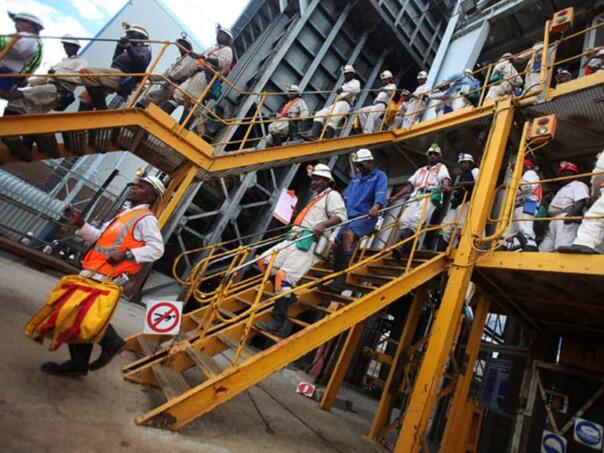 Najmanje 11 poginulih pri padu lifta u južnoafričkom rudniku