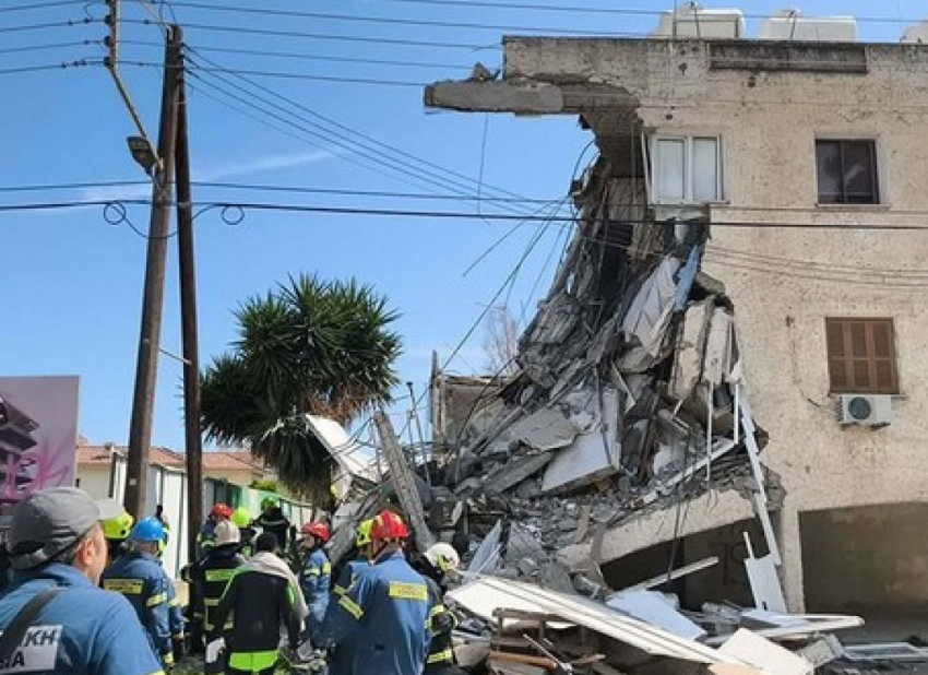 Najmanje dvije osobe poginule u rušenju zgrade