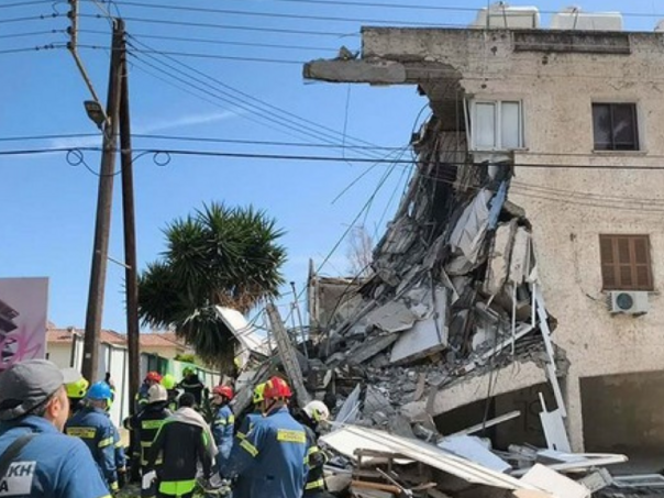 Najmanje dvije osobe poginule u rušenju zgrade