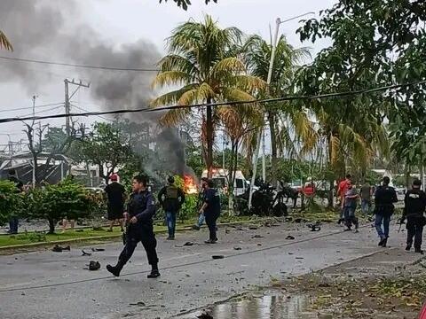 Najmanje pet mrtvih u eksploziji ispred policijske stanice