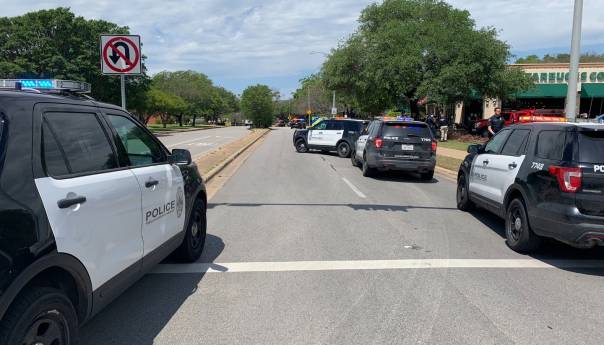 Najmanje troje ljudi ubijeno u pucnjavi u Austinu, napadač na slobodi