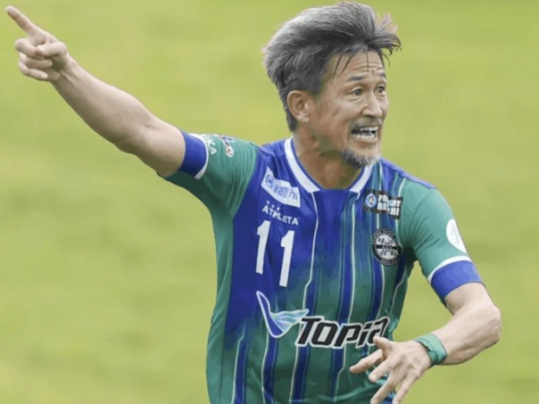 Najstariji fudbaler na svijetu potpisao novi ugovor u 59. godini