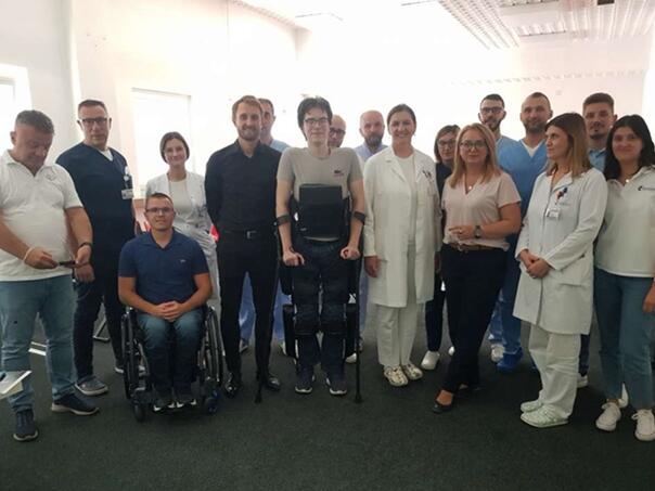 Sarajevo: Nakon pet godina u kolicima, pacijent napravio prve korake