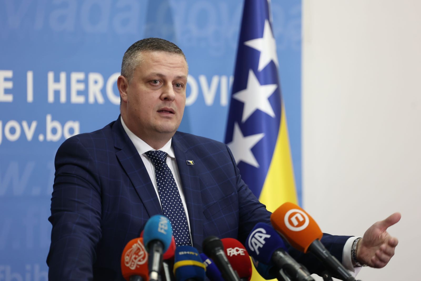 Nakon potvrđene optužnice: Vojin Mijatović razriješen dužnosti