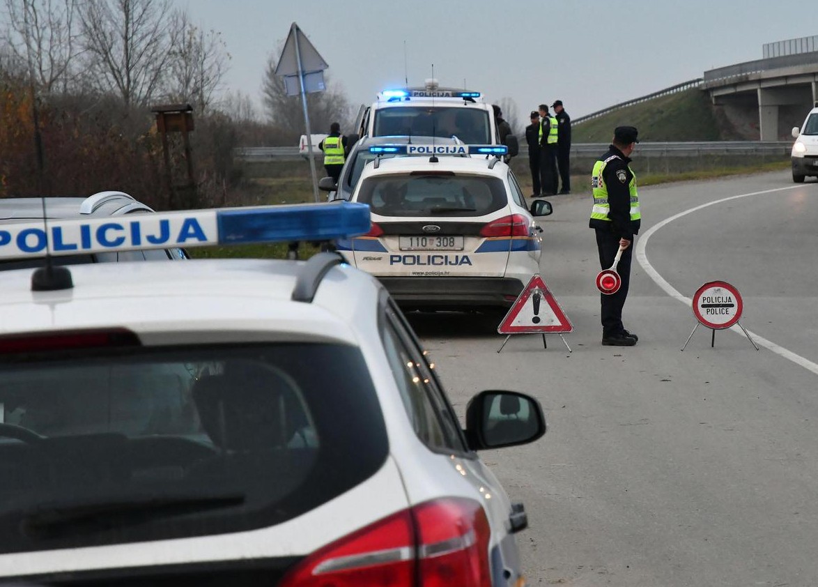 Naletio kamionom na tri žene, jednu ubio pa pobjegao