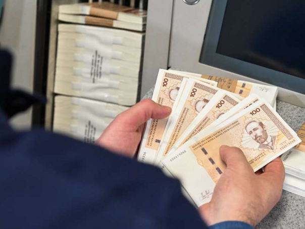 Nalozi za isplatu invalidnina za maj 2026. upućeni bankama