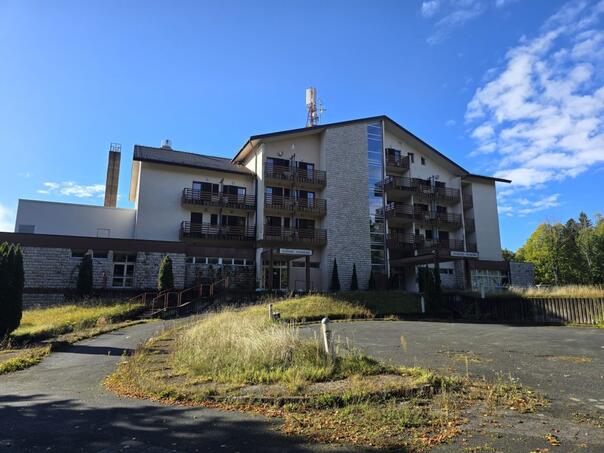 Namješten tender: RS kupuje ruševni hotel za sedam puta veću cijenu?